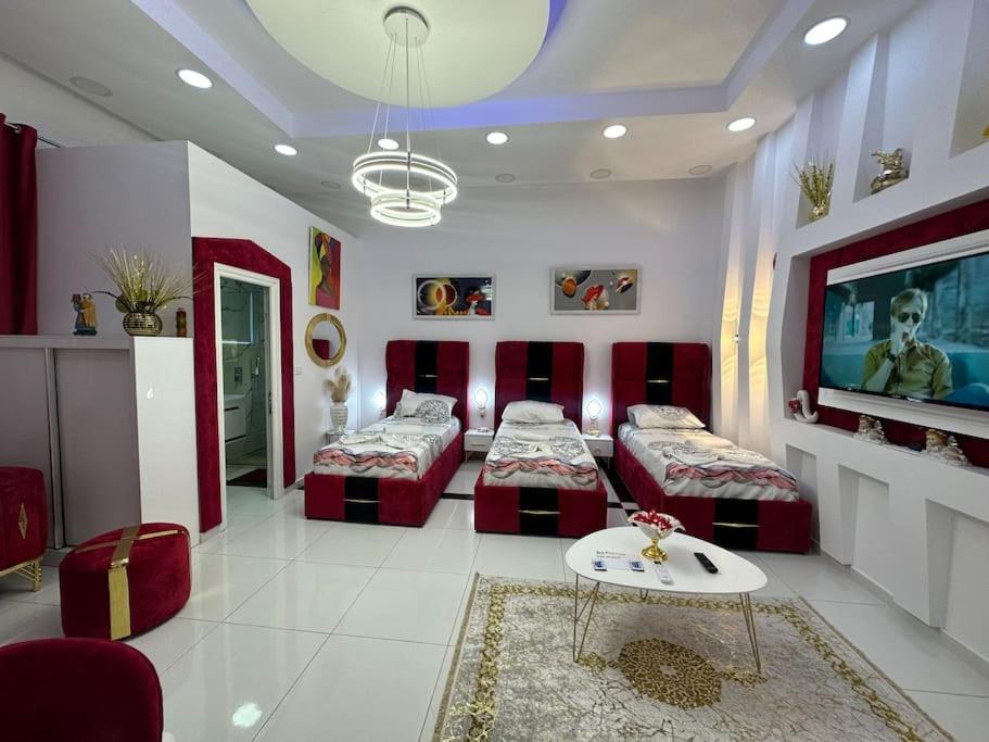 Appartamento Studio Near Tirana Airport 2- Self Check-In Free Parking Valjiosi Esterno foto