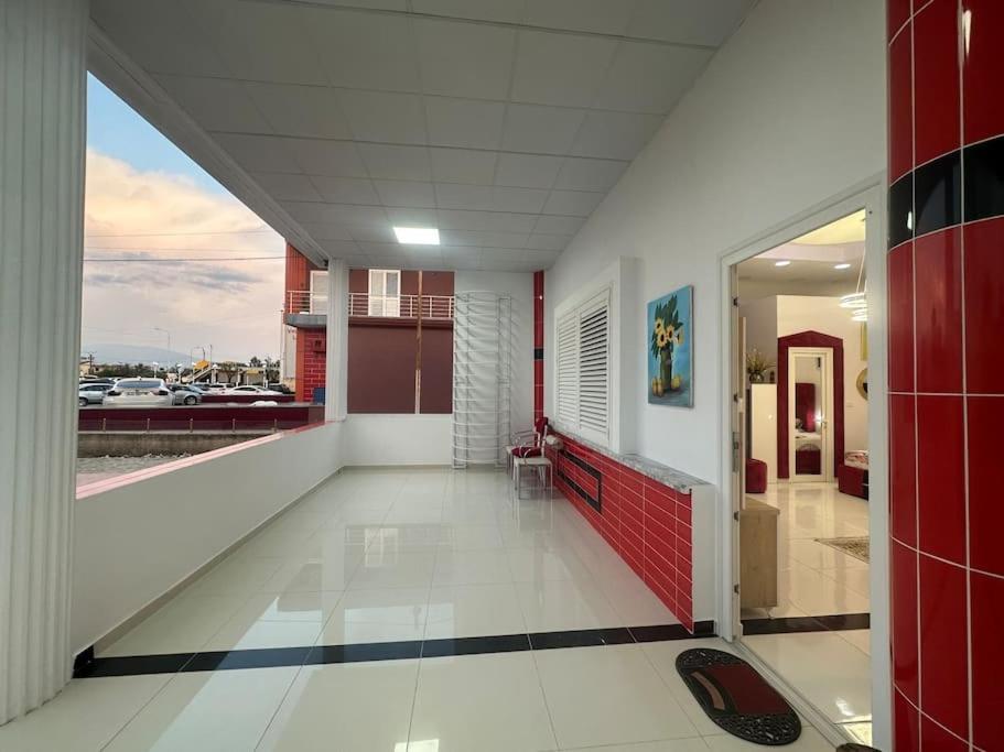 Appartamento Studio Near Tirana Airport 2- Self Check-In Free Parking Valjiosi Esterno foto